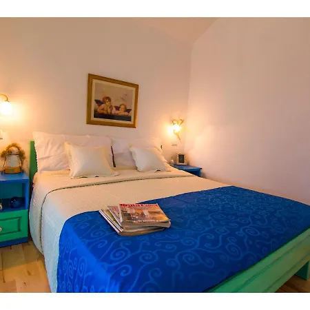 Villa Stunning 7-Bed Villa In Maslinica With Pool